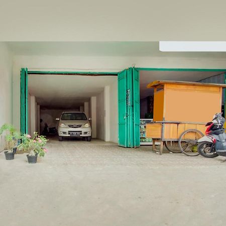 Hotel Vaccinated Staff - Spot On 3928 Terrace House Syariah Pondoktjing Dua Exterior foto